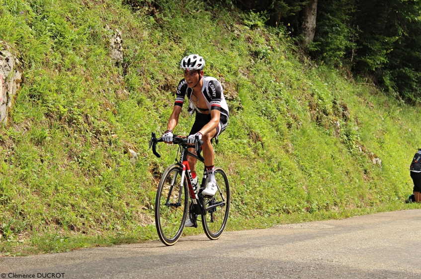 Tour de France : Warren Barguil "Ce maillot me tient à coeur"