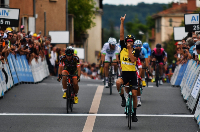 Tour de l'Ain (2.1) - 1ère étape - Victoire de Lobato (complet)