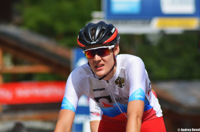 Tour de l'Avenir (2.Ncup) - 9ème étape - Victoire de Pavel Sivakov (complet)