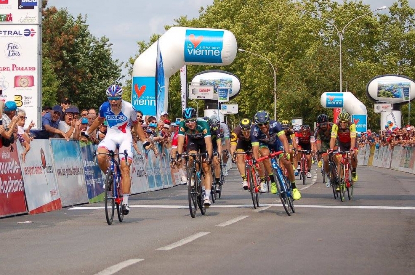 Etoile de Bessèges (2.1) - 1ère étape - Marc Sarreau s'impose (complet)