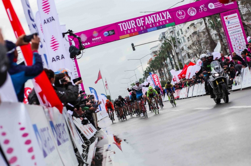 Tour of Antalya (2.2) - 1ère étape - Moschetti devance Mareczko (complet)