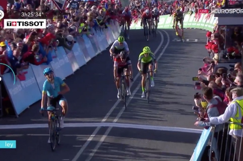 Tour de Yorkshire (2.1) - 2ème étape - Victoire de Cort Nielsen (complet)