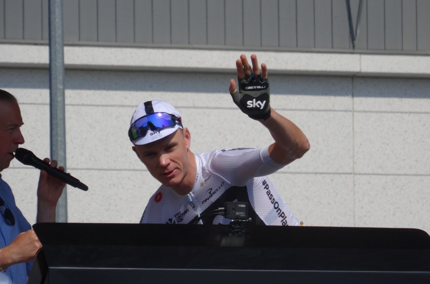 Tour de France : Chris Froome "La responsabilité des organisateurs de protéger les coureurs"