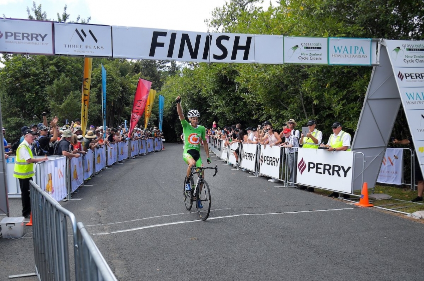 New Zealand Cycle Classic (2.2) - 4ème étape - Victoire de Featonby (complet)