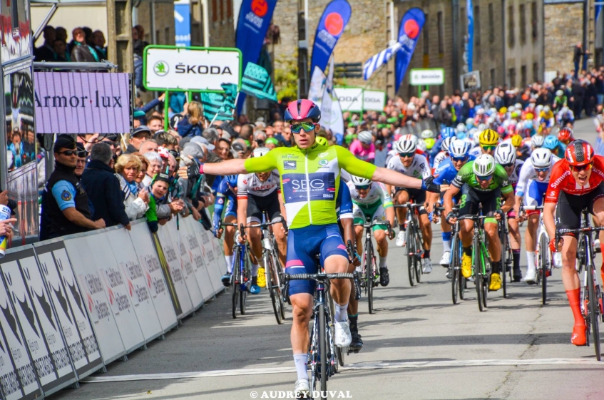 Tour de Bretagne (2.2) - 3ème étape - Dainese double la mise (complet)