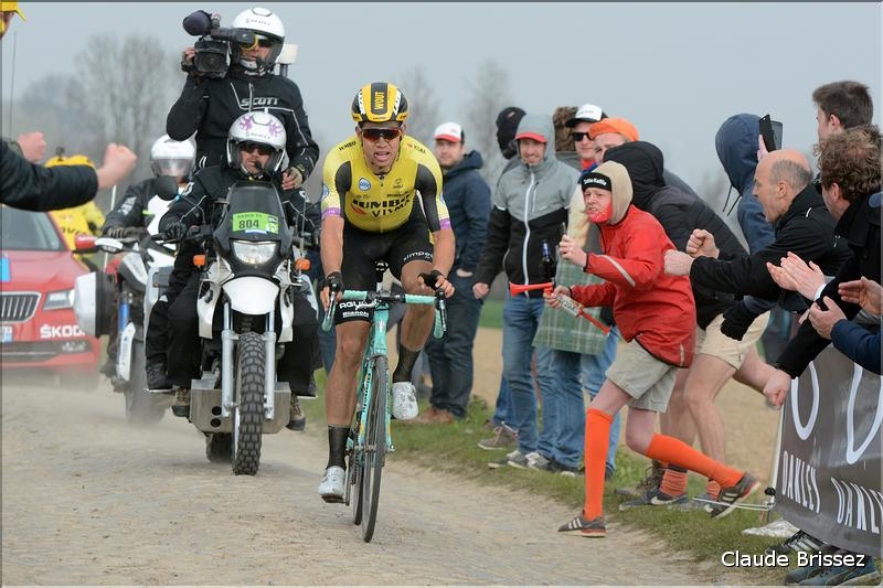 Critérium du Dauphiné (2.UWT) - 5ème étape - Victoire de Van Aert (résultats complets)