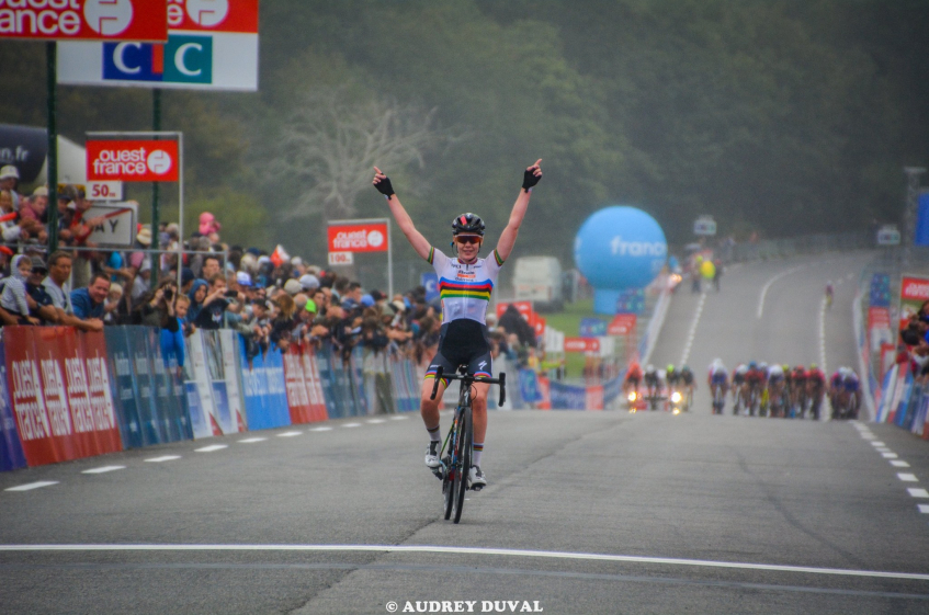 Grand Prix de Plouay (1.WWT) - Victoire de Van der Breggen (complet)
