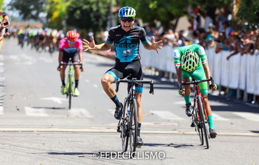 Vuelta del Porvenir (NE/MJ) - 1ère étape - Victoire de Blanco
