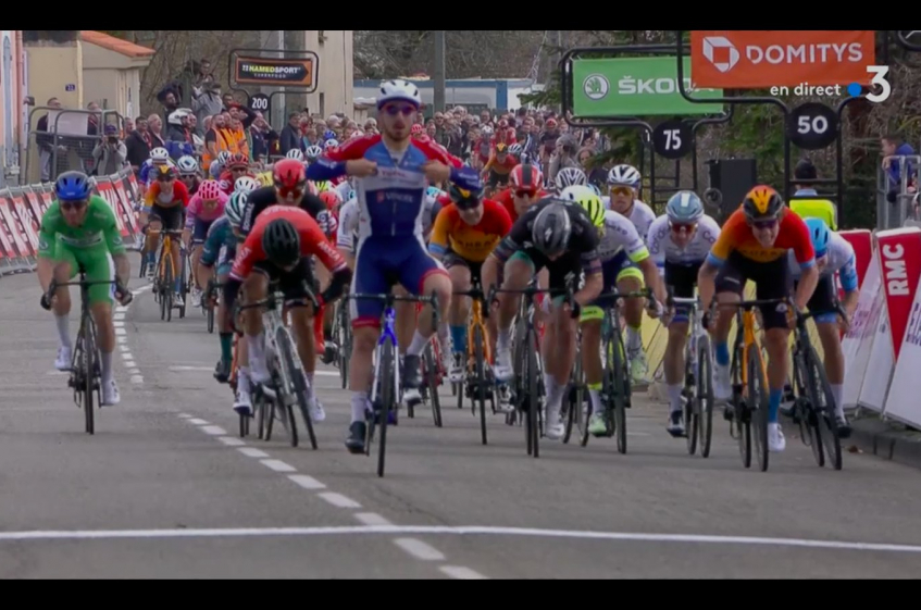 Paris-Nice : le final de la 5ème étape en vidéo