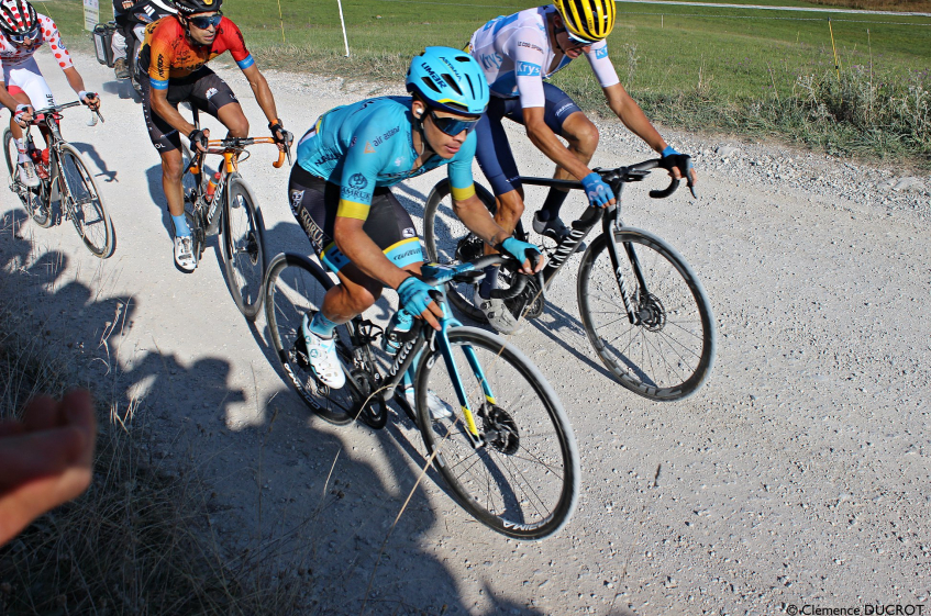 Tour d'Italie : déjà un abandon et un coureur hors-délais