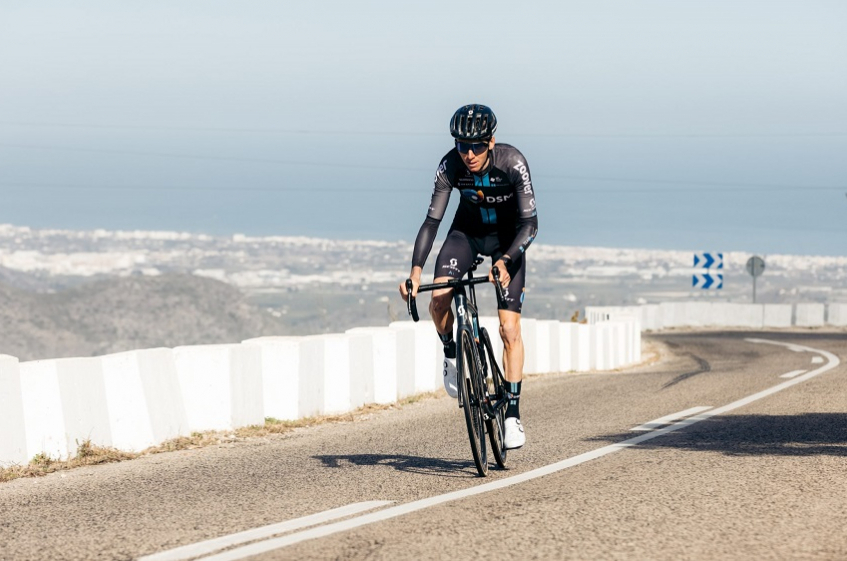 Milan - San Remo : la sélection Team DSM avec Romain Bardet