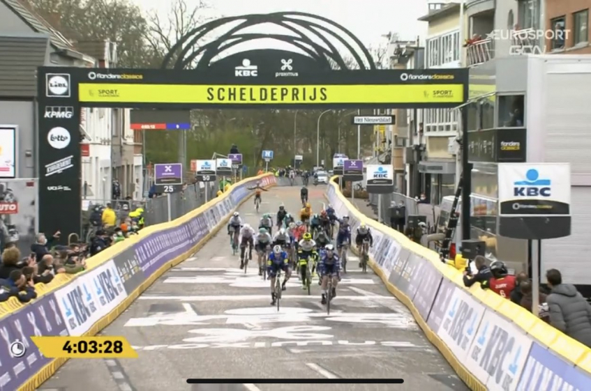 Scheldeprijs (1.Pro) - Victoire de Philipsen