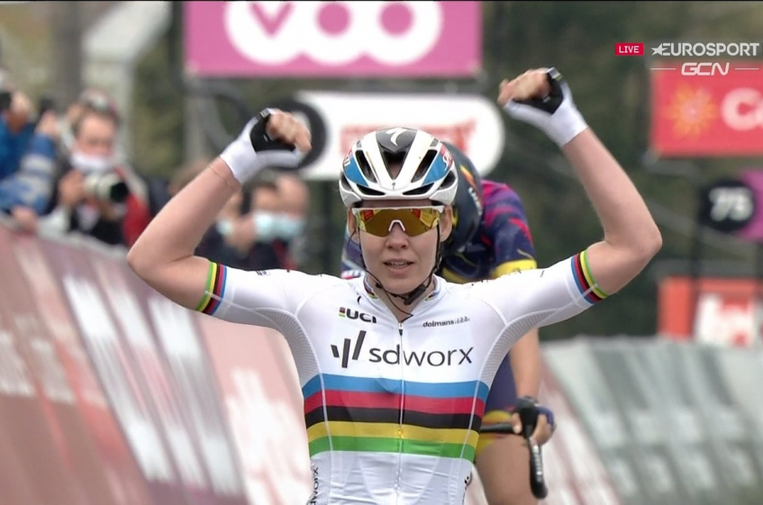 Flèche Wallonne (1.WWT) - Victoire de Van der Breggen