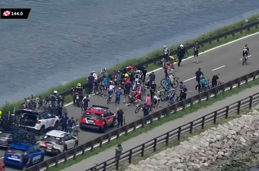 Tour d’Italie : 4 abandons dont Emmanuel Buchmann