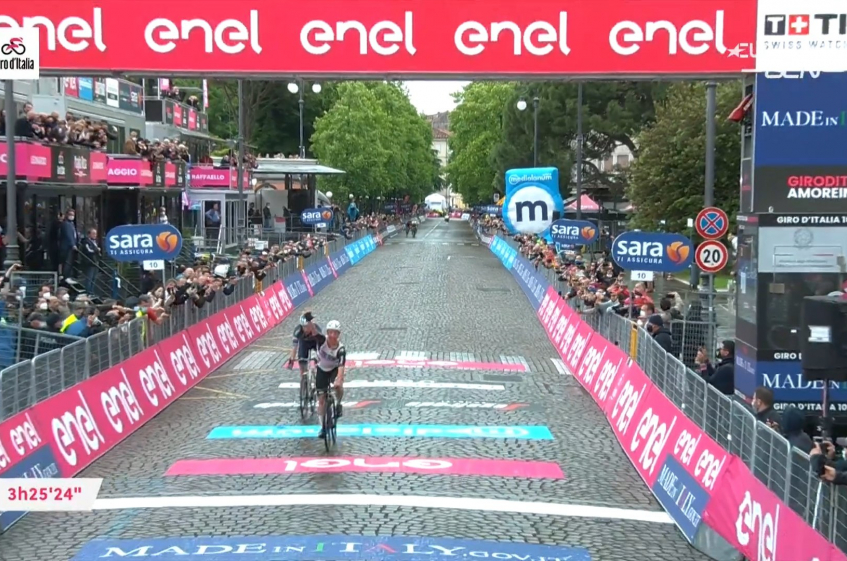 Tour d’Italie (2.UWT) - Victoire de Campenaerts