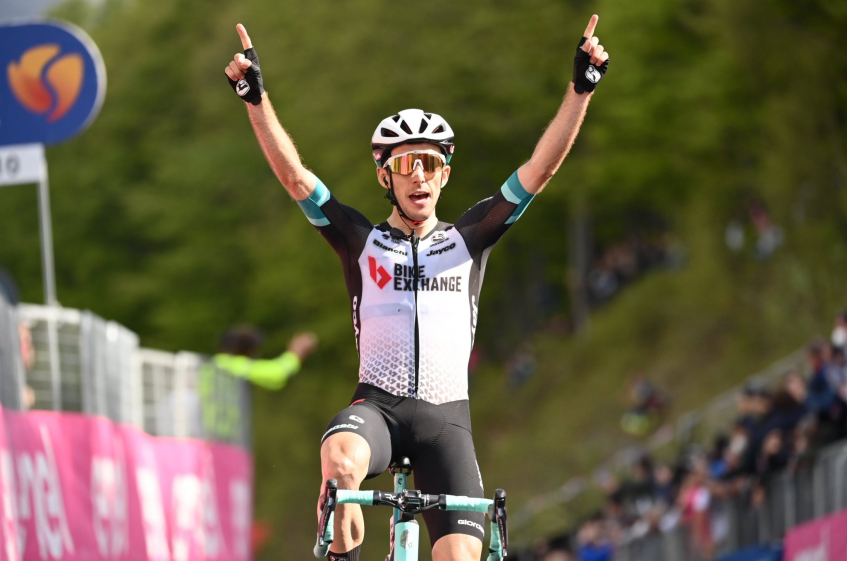 Tour d’Italie (2.UWT) - 19ème étape - Victoire de Simon Yates