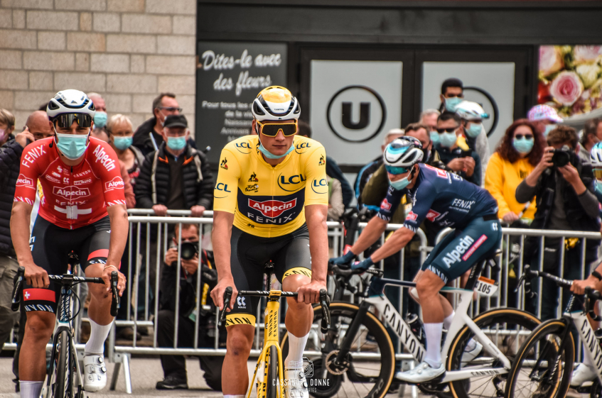 Mathieu Van der Poel non-partant avant la 9ème étape du Tour de France