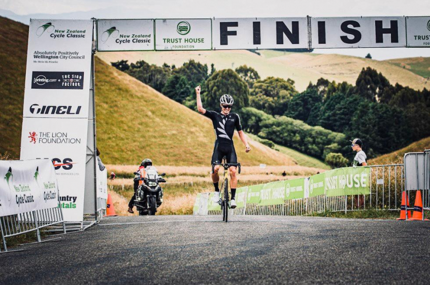 Mercato : Finn Fisher Black rejoint UAE Team Emirates