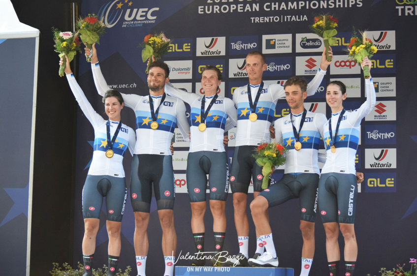 Championnats d'Europe (CC) - Le relais mixte pour l'Italie