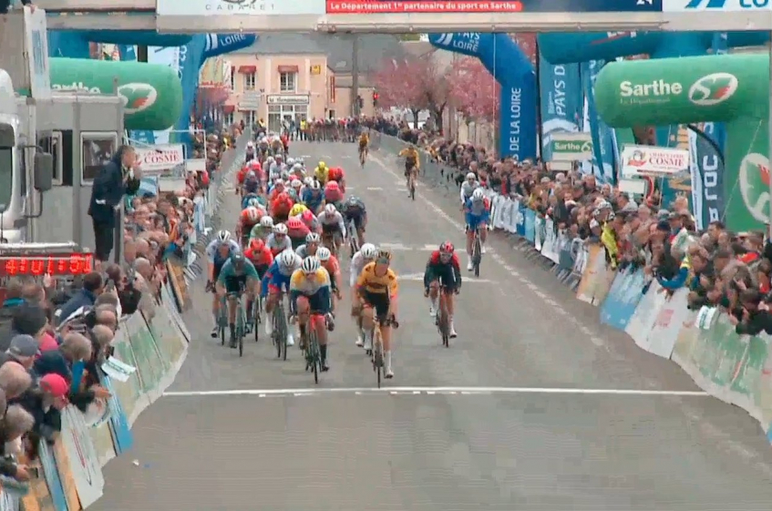 Circuit de la Sarthe (2.1) - 2ème étape - Victoire d'Olav Kooij
