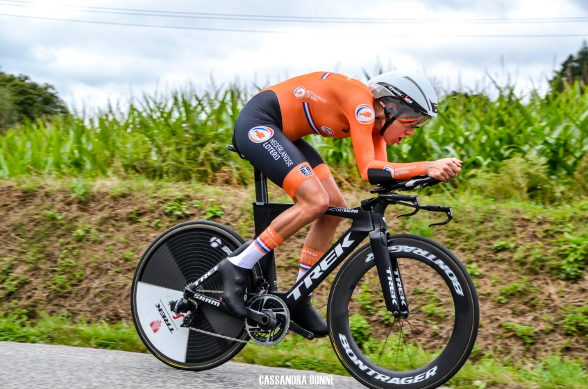 Ellen Van Dijk bat le record de l'heure !