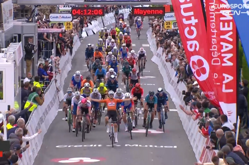 Boucles de la Mayenne (2.Pro) - 1ère étape - Victoire de Jason Tesson