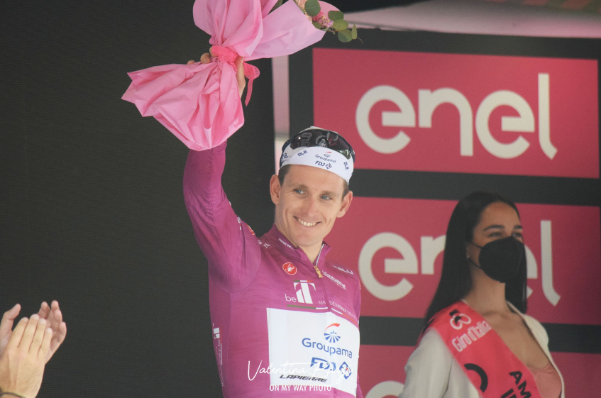 Tour d'Italie : Arnaud Démare remporte le maillot cyclamen