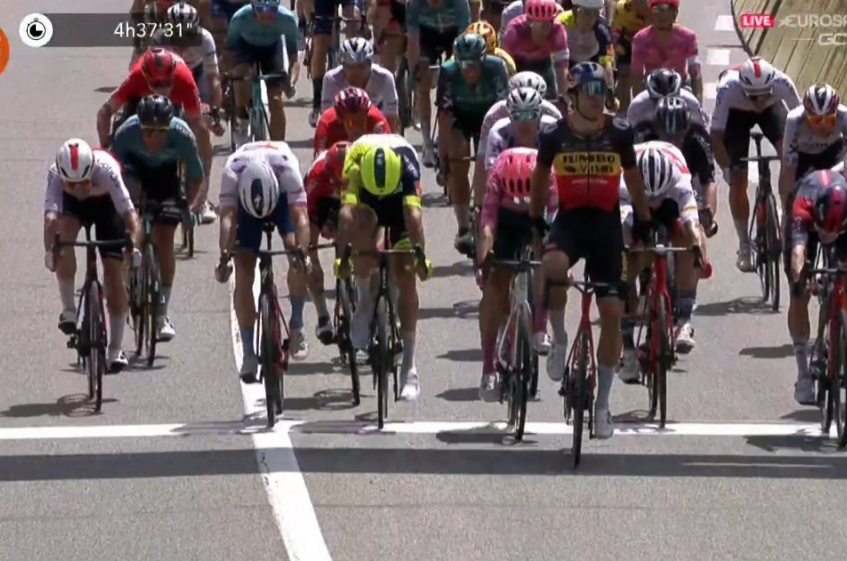 Critérium du Dauphiné (2.UWT) - 1ère étape - Victoire de Van Aert