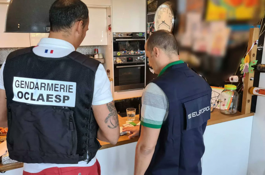 Europol publie des images de la saisie visant Bahrain Victorious !