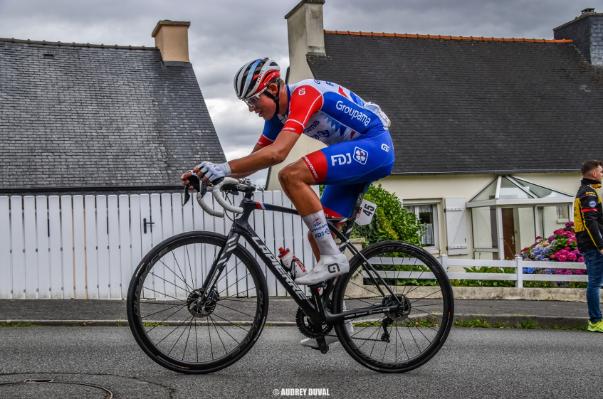 Grand Prix de la Ville de Pérenchies (1.2) - Victoire de Laurence Pithie