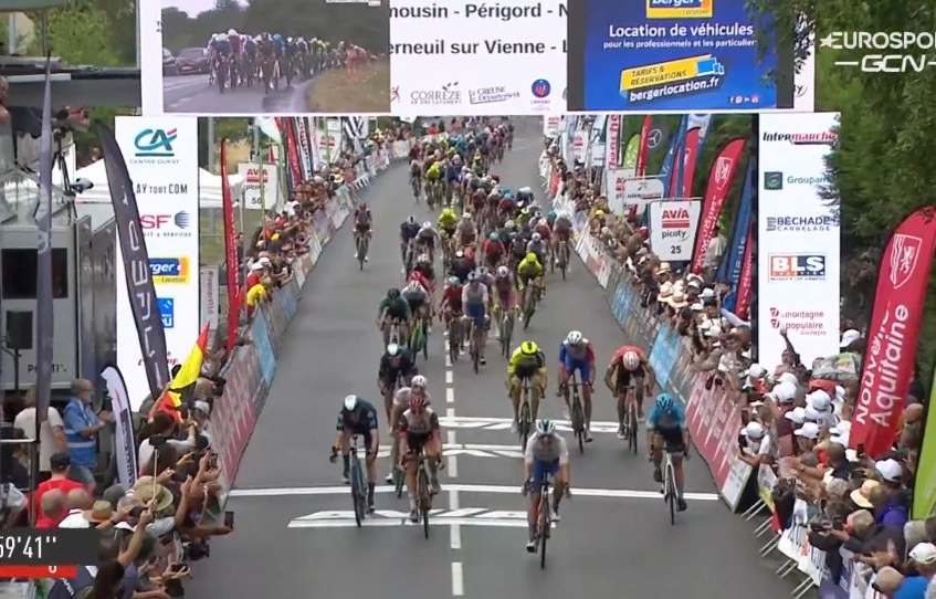 Tour du Limousin (2.1) - 1ère étape - Victoire de Julien Simon