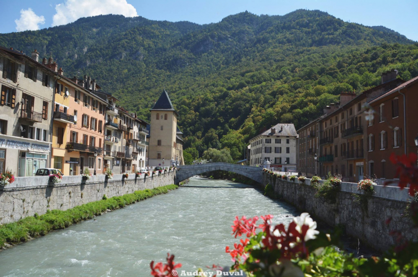 Les championnats du monde sur route 2027 auront lieu en Haute-Savoie !