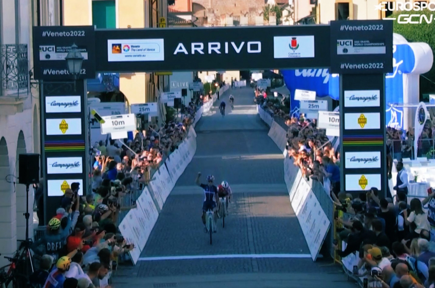 Pauline Ferrand-Prevot championne du monde de Gravel