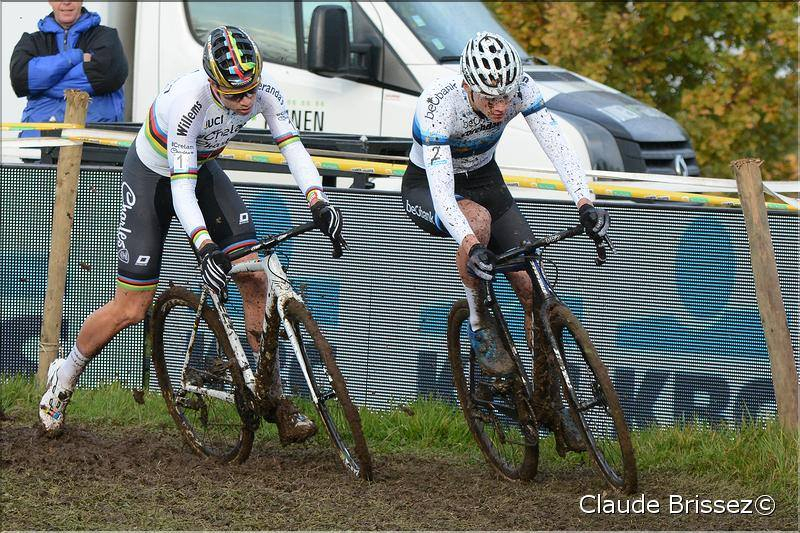 Cyclo-Cross - Anvers - Van der Poel devance Van Aert