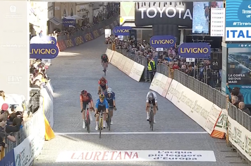 Tirreno-Adriatico (2.UWT) - 6ème étape - Victoire de Primoz Roglic
