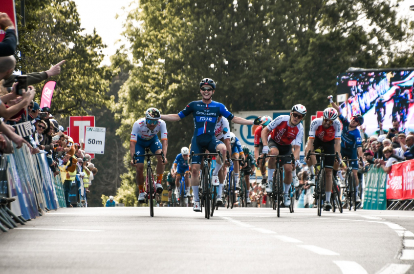 Tour du Finistère (1.1) - Victoire de Paul Penhoet