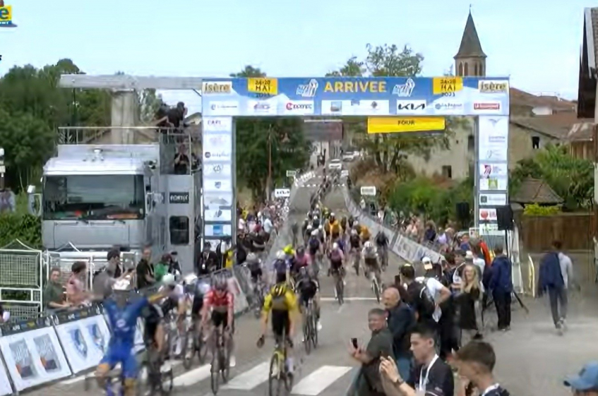 Alpes Isère Tour (2.2) - 2ème étape - Victoire de Noa Isidore