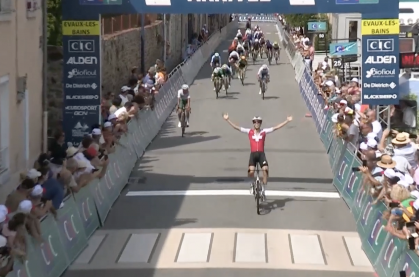 Tour de l'Avenir (2.Ncup) - 4ème étape - Victoire de Fabio Christen