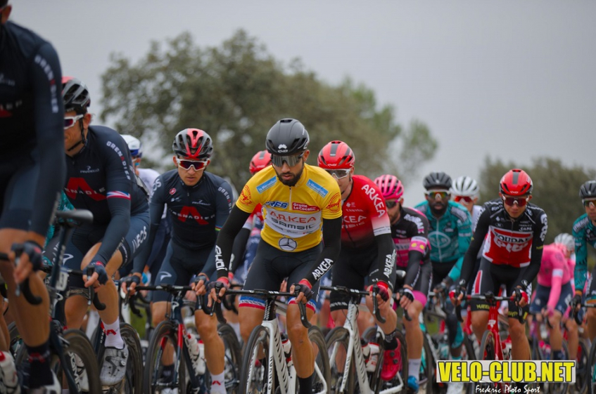 Nacer Bouhanni met un terme à sa carrière pro