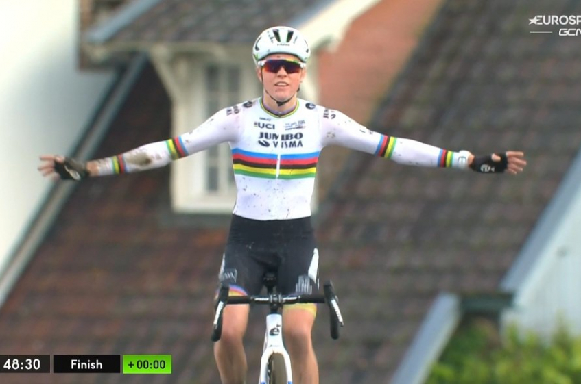 Cyclo-Cross - Kortrijk - Victoire de Van Empel