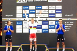 Championnat du Monde Juniors (CM) - Le titre pour Julius Johansen (complet)