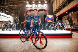 Equipement : Nippo Vini Fantini - Europa Ovini dévoile son maillot 2018