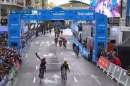 Volta Comunitad Valenciana - 5ème étape - Victoire de Jurgen Roelandts (complet)