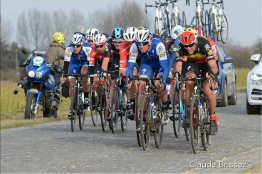 Het Nieuwsblad : Quick-Step Floors avec Gilbert et Gaviria