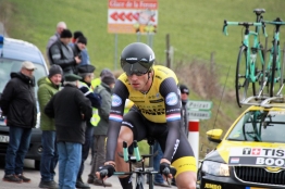 Tour of Norway : Lars Boom mis hors-course pour violence