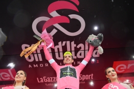 Tour d'Italie : Simon Yates "Plus de jambes dans le final"