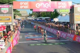 Tour d'Italie (2.UWT) - 21ème étape - Victoire de Sam Bennett (complet)