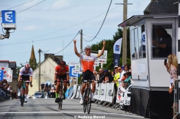Kreiz Breizh Elites (2.2) - 1ère étape - Victoire de Damien Touze (complet)