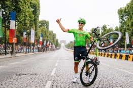 Transferts : Alberto Bettiol quitte BMC pour EF Education First