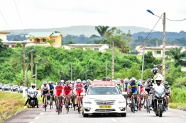 Tropicale Amissa Bongo : le résumé vidéo de la 1ère étape